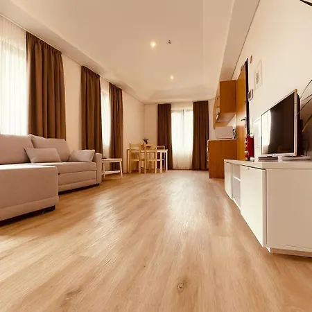 Living X Apartament *