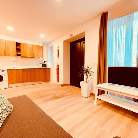 Living X * Funchal (Madeira)